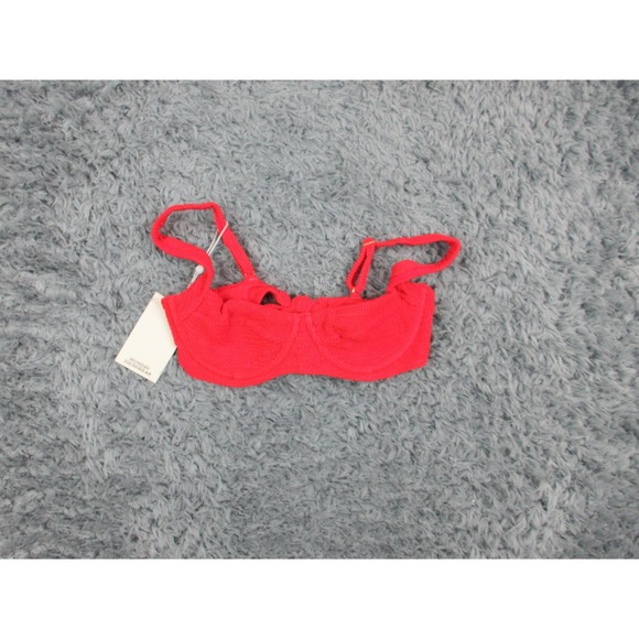 Monday Swimwear Sorrento Bikini Top Womens Small Red Chili Pepper Crinkle NWT - Picture 2 of 7
